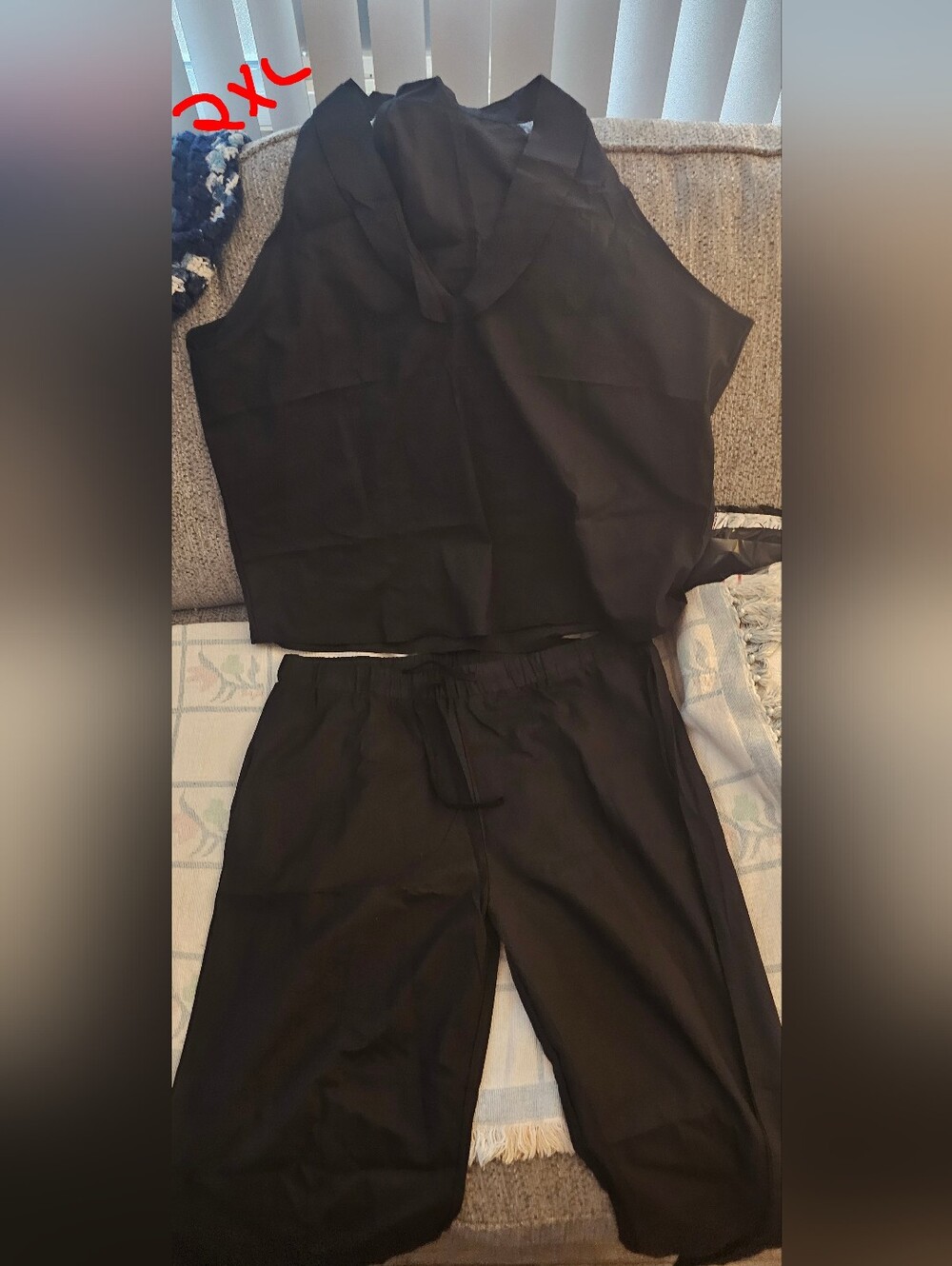 New Black Two-Piece Lightweight Top & Drawstring Pants Set